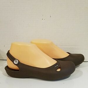 CROCS KADEE SLINGBACK FLATS WITH JEWEL (sz 6)